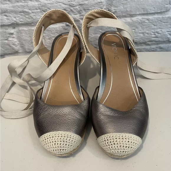 Vionic Size US 10 EU 40 Silver Pewter Aruba Maria Wedge Espadrilles - Picture 2 of 11
